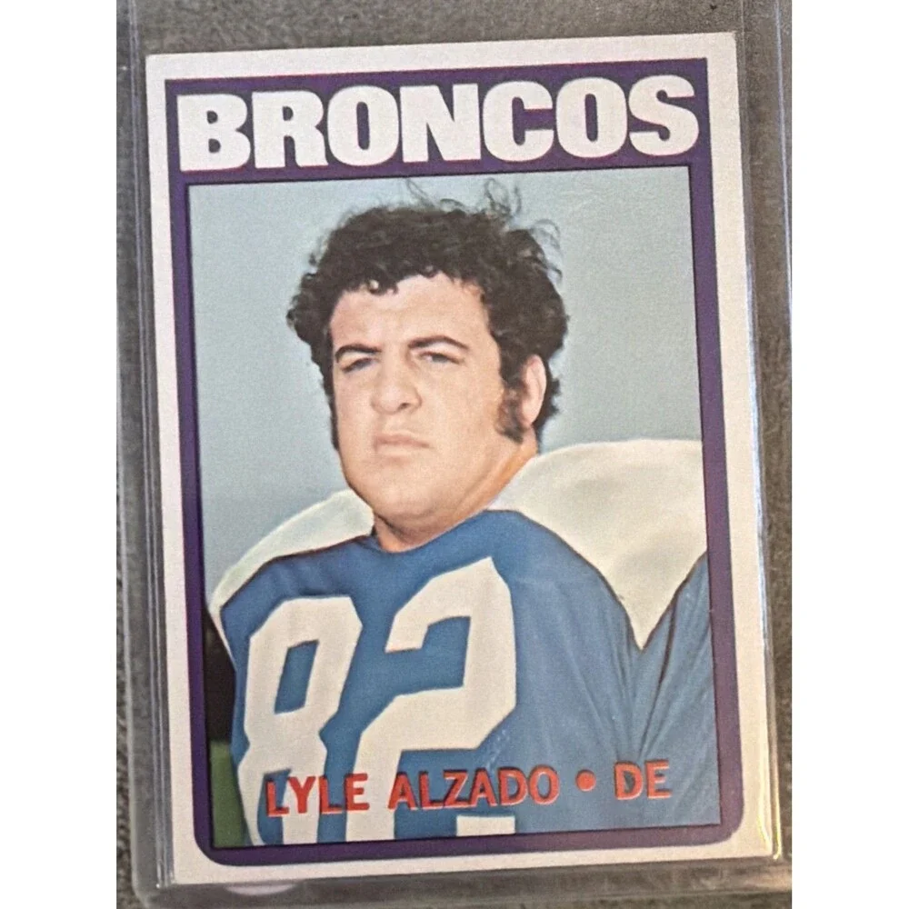 1972 Topps - Lyle Alzado #106 (RC)